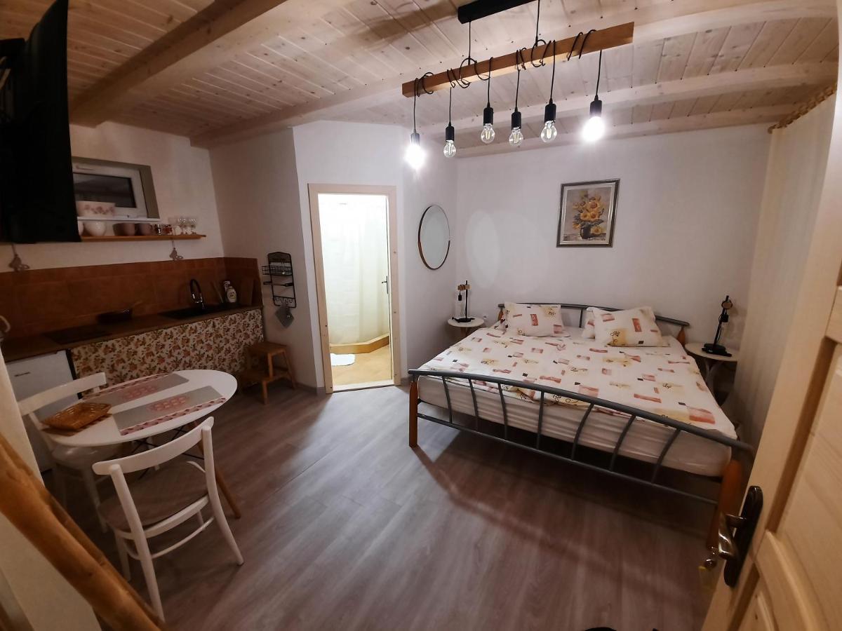 Apartmany Pri Kostole Liptovska Kokava Exterior photo